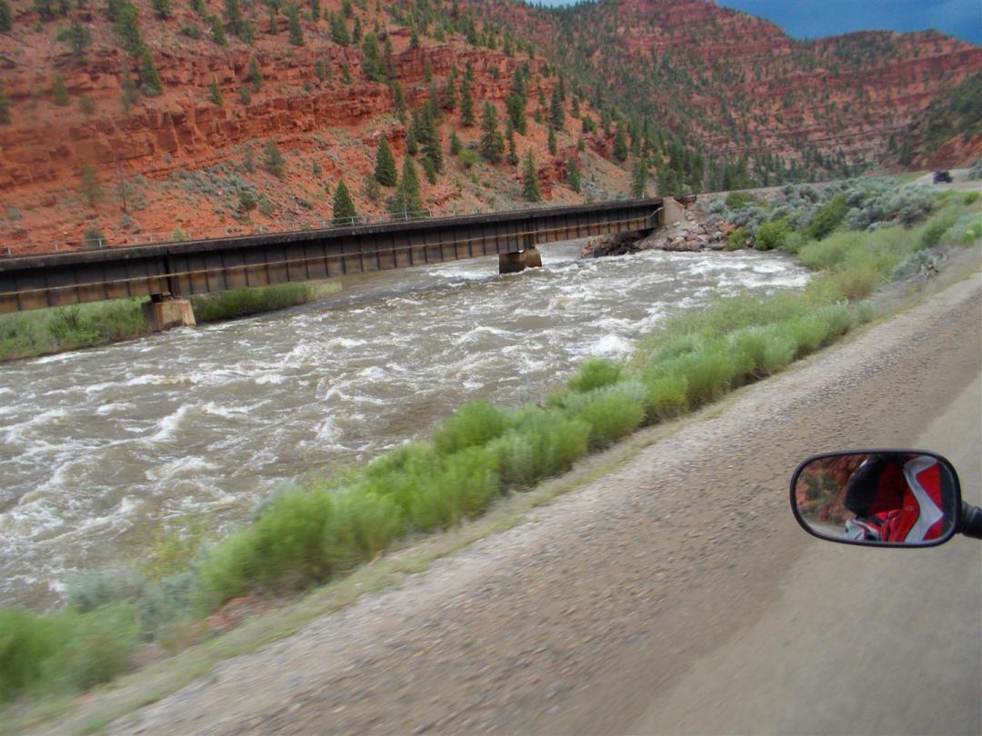 colorado-river-road--